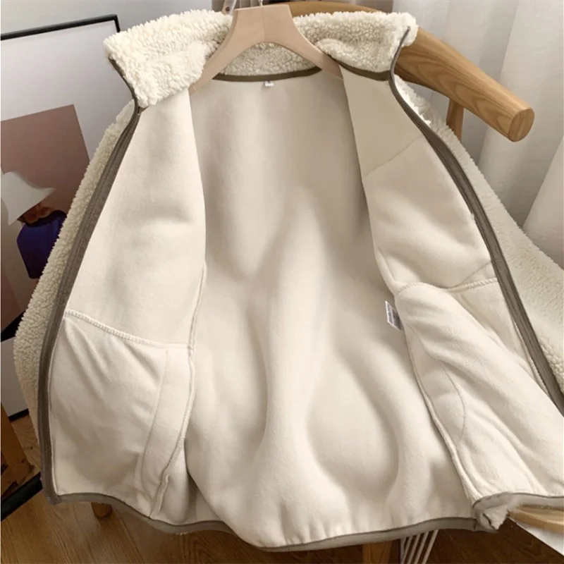 Amber | Women's Zip-Up Fleece Jacket - Image 12