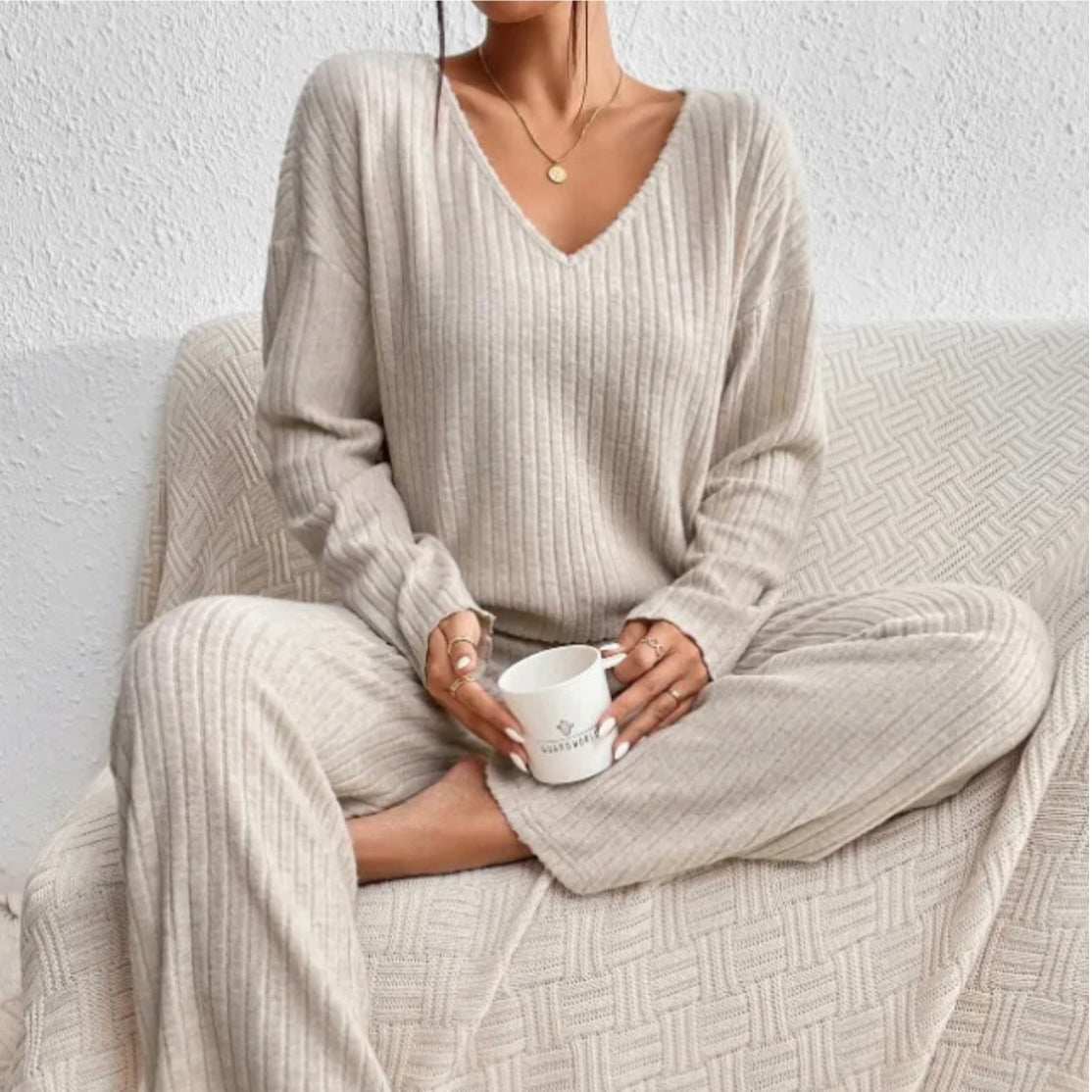 Stephanie | Women's Relaxed Fit Loungewear Set - Image 1