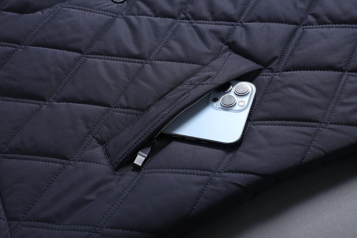Men's Quilted Collared Jacket - Image 4