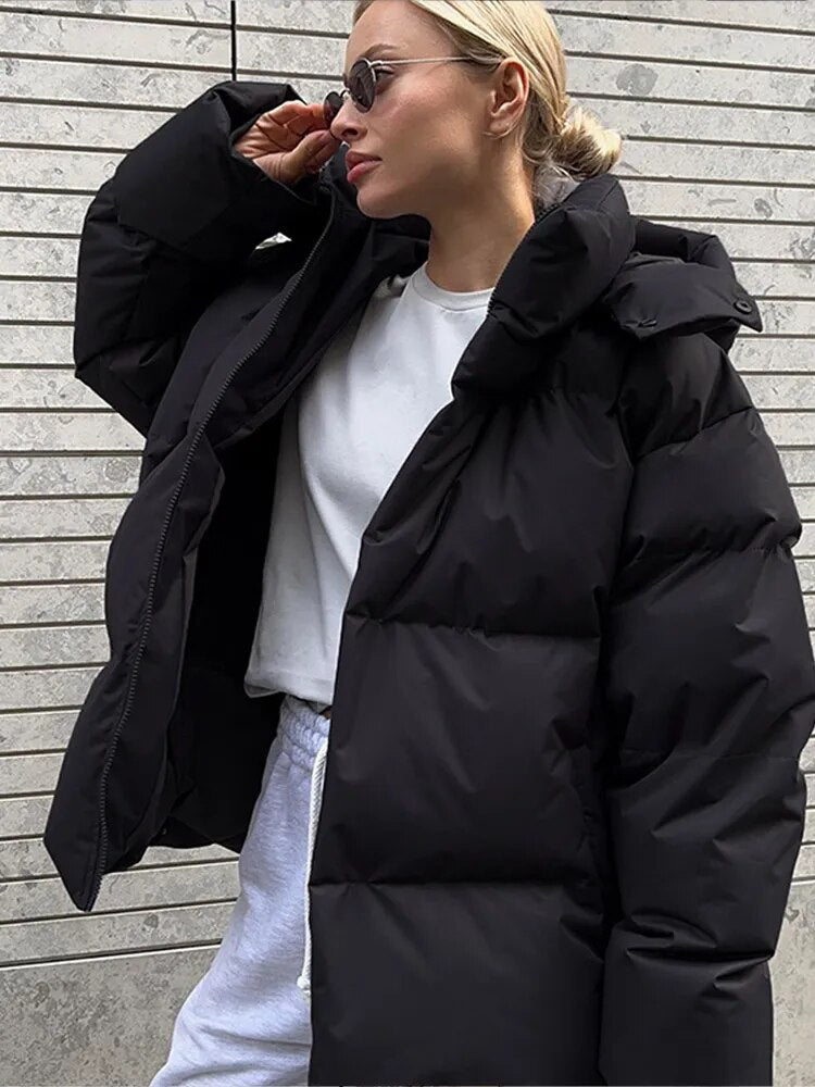 Robin | Women's Oversized Puffer Jacket - Image 4
