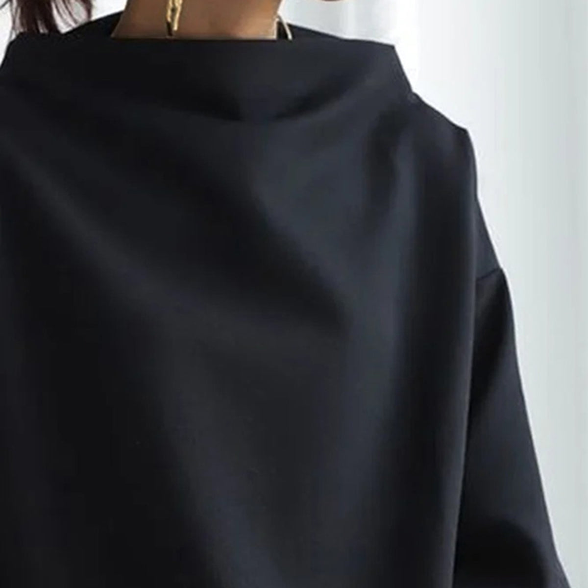 Winnie | Women's Oversized Long Sleeve Blouse - Image 5