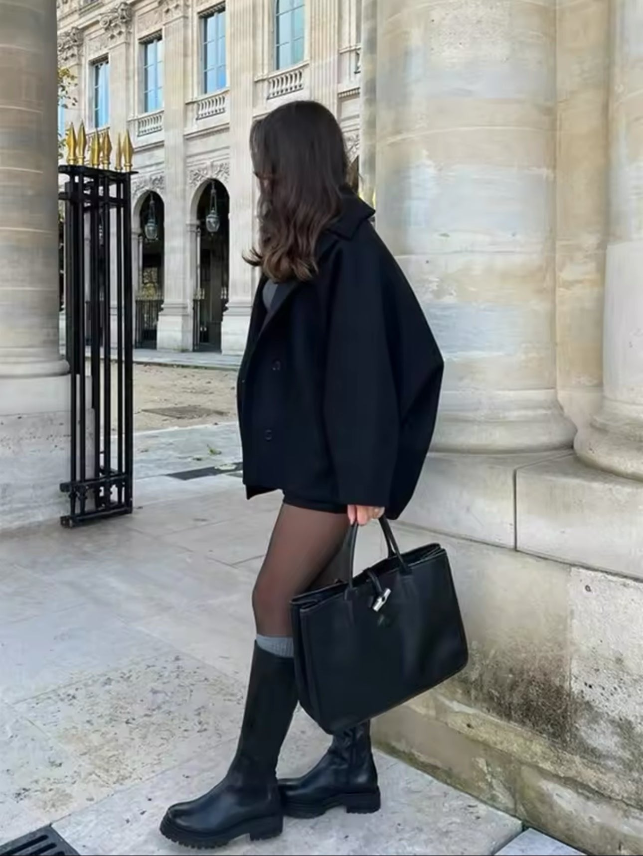 Bonnie | Women's Oversized Coat - Image 6