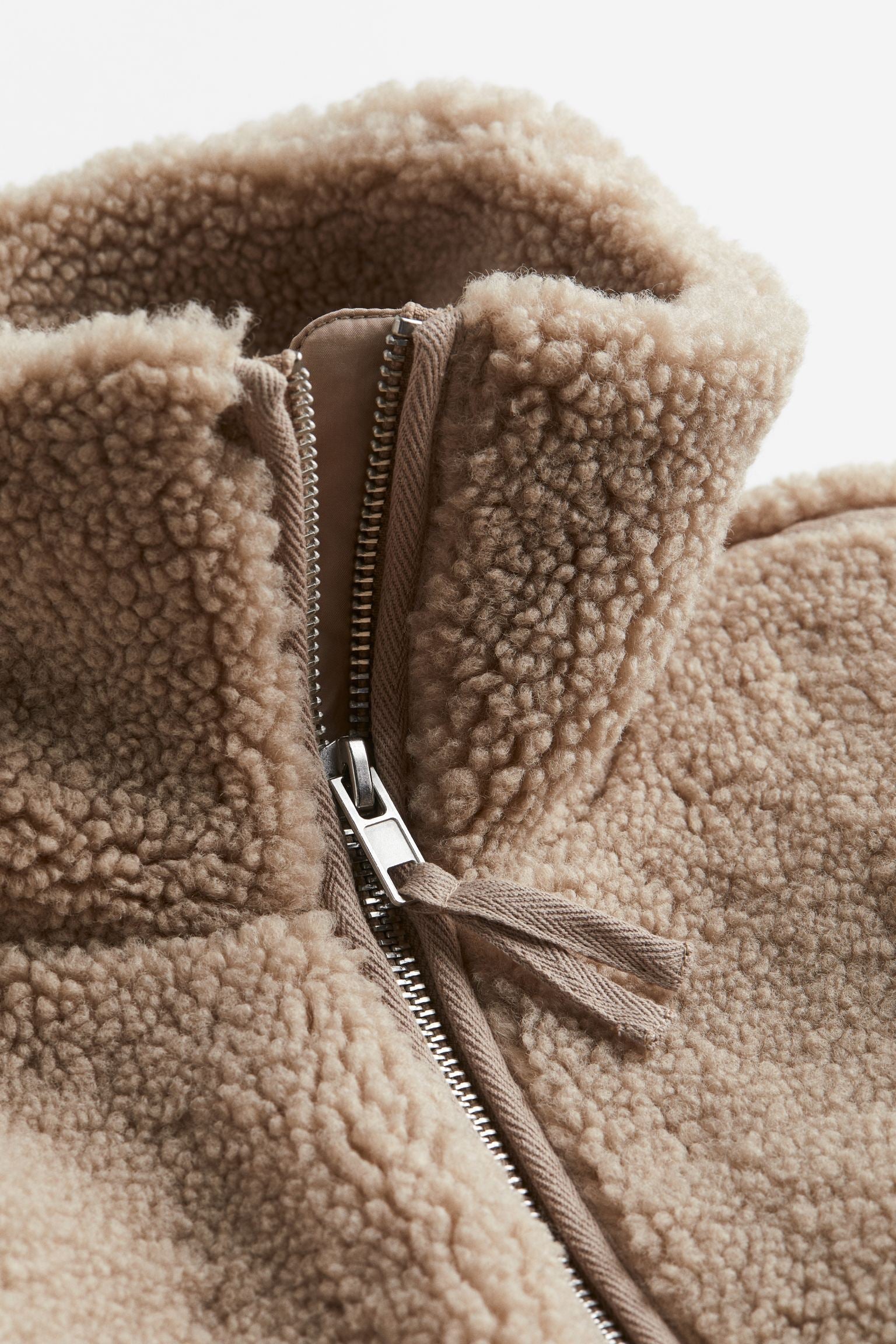 Elizabeth | Women's Sherpa Zip-Up Jacket - Image 5